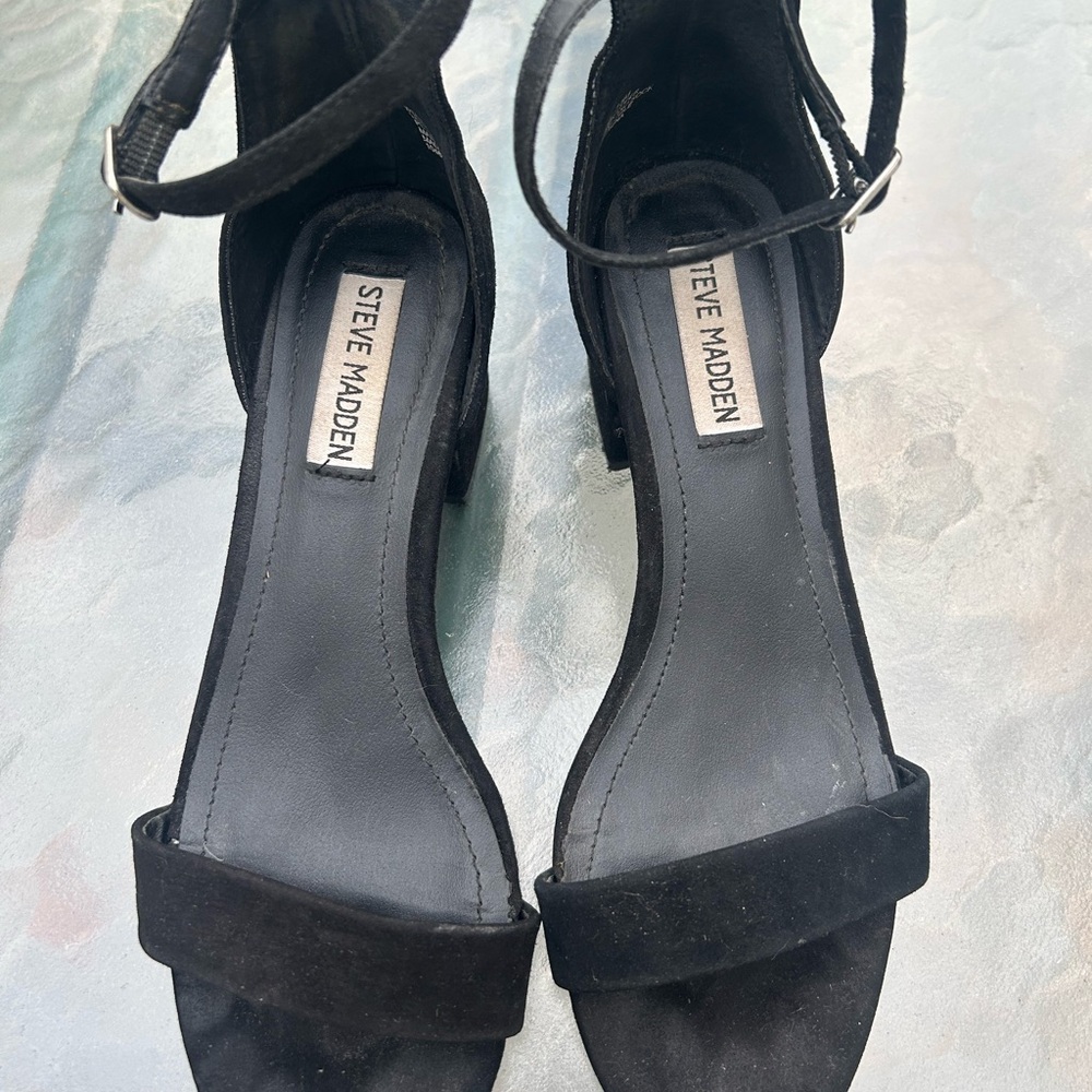 Steve Madden Black Heeled Sandals size 7.5